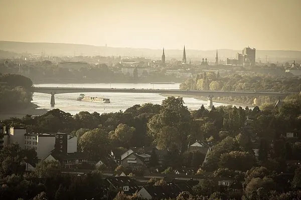 csm_rubrik_politik_und_recht_c.pixabay_bonn